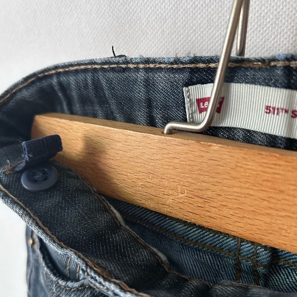 LEVI’S 511 SLIM—2T - Picture 7 of 7